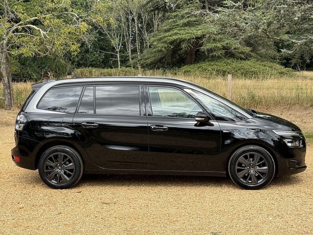 Citroen Grand C4 Picasso Bluehdi Exclusive Black #2