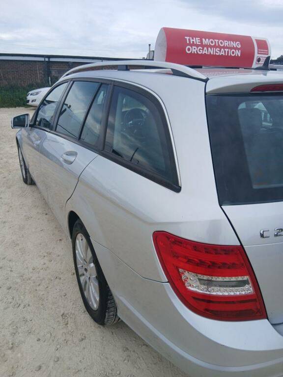 Mercedes-Benz C Class C220 Cdi Executive Se Premium Plus Silver #6