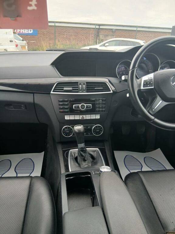 Mercedes-Benz C Class 2.1 C250 Bluetec Sport Saloon G-tronic Red #15