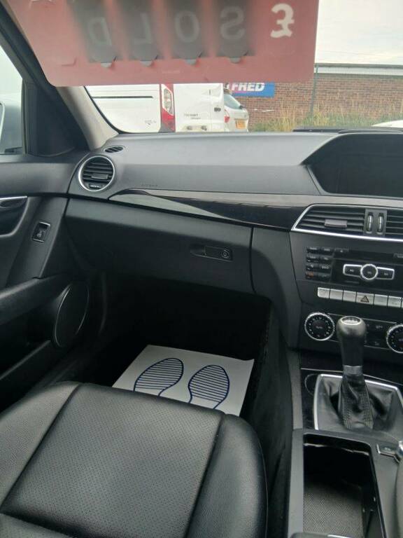 Mercedes-Benz C Class 2.1 C250 Bluetec Sport Saloon G-tronic Red #14