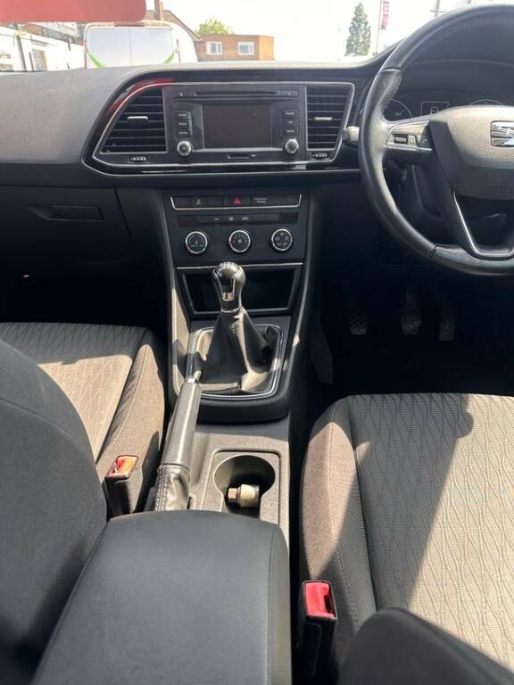 Seat Leon 1.6 Tdi Se 105 Bhp Red #14