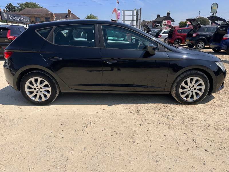 Seat Leon 1.6 Tdi Se 105 Bhp Red #8