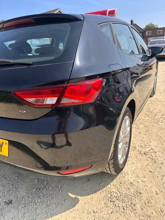 Seat Leon 1.6 Tdi Se Black #4
