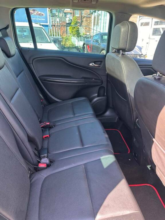 Vauxhall Zafira 1.4L Tech Line 138 Bhp Silver #10
