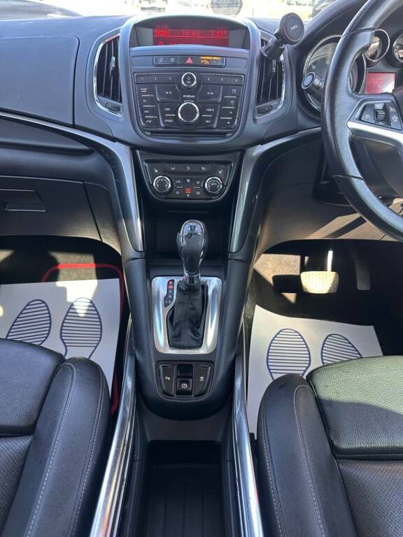 Vauxhall Zafira 1.4L Tech Line 138 Bhp Silver #16