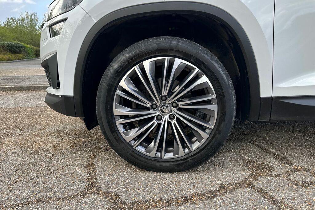Skoda Kodiaq 1.5 Tsi Se L Executive 7 Seat RO72BTE White #5