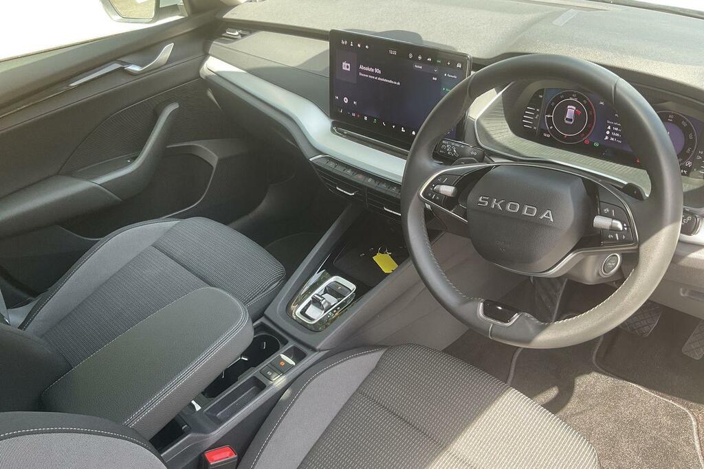 Skoda Octavia 2.0 Tdi 150 Se Technology Dsg GF25OBS White #6