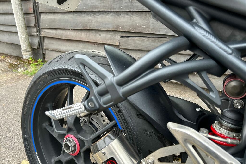 Triumph  Storm Black #23