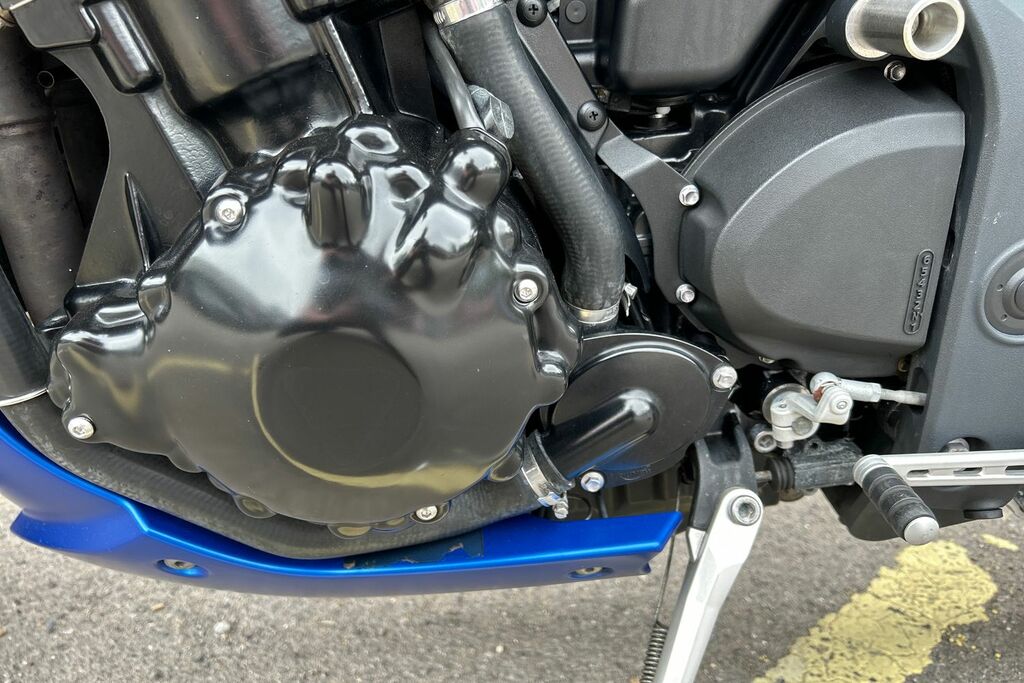 Triumph  Storm Black #10