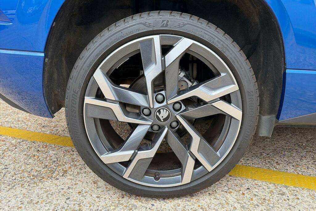 Skoda Karoq 1.5 Tsi Sportline Edition EO25XVJ Blue #5