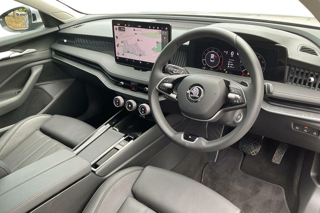 Skoda Superb 1.5 Tsi E-tec Se L Dsg Silver #6