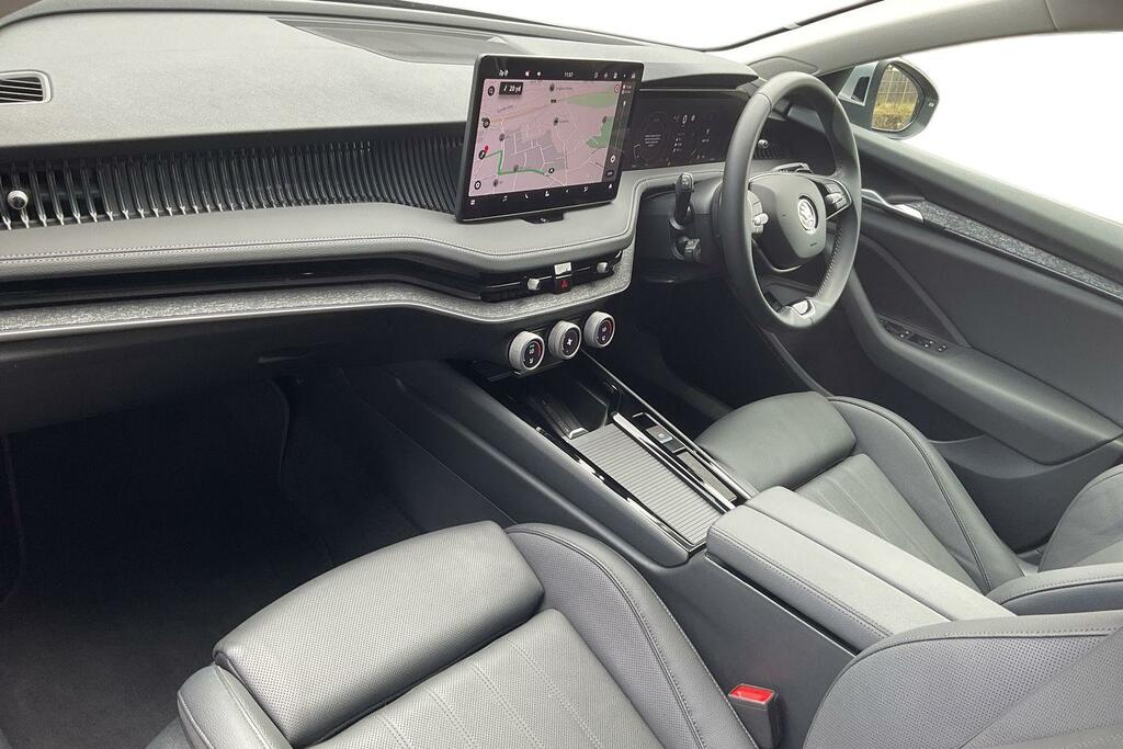Skoda Superb 1.5 Tsi E-tec Se L Dsg Silver #2