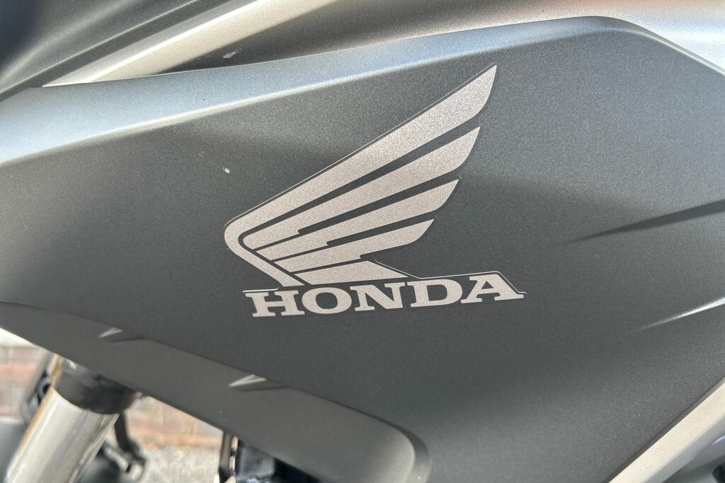 Honda  Crf 1100 White #8