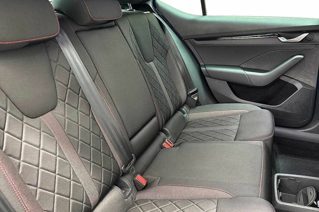 Skoda Octavia 1.5 Tsi E-tec Mhev Act Sportline Estate #9