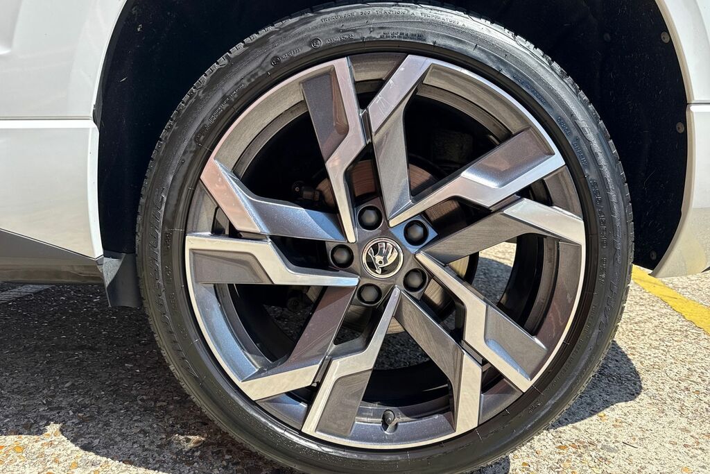 Skoda Karoq 1.5 Tsi Sportline Dsg White #35