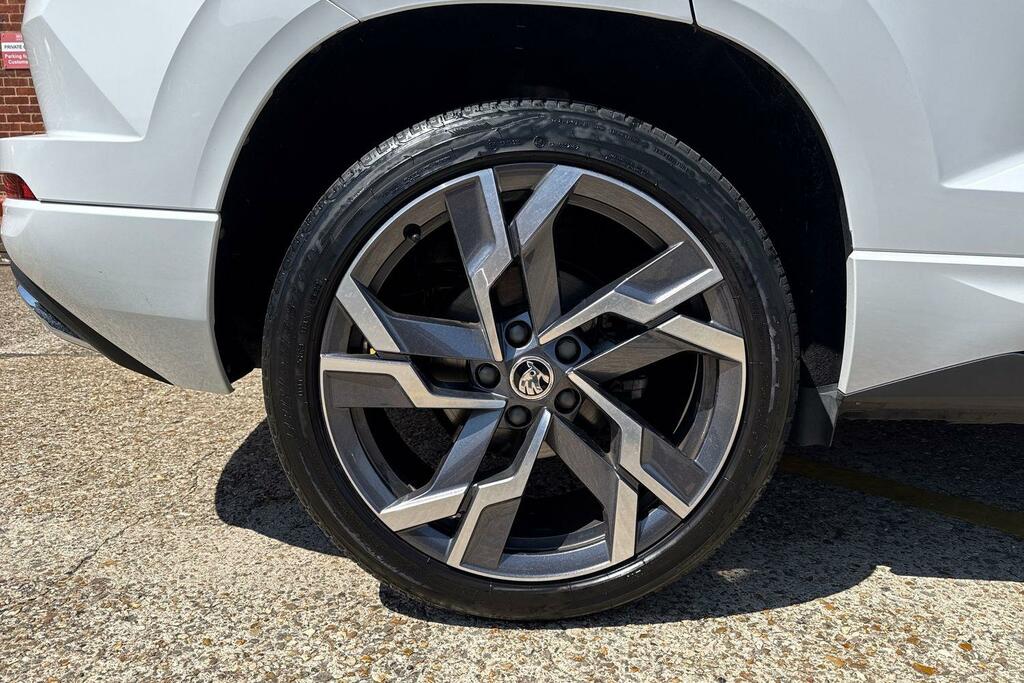 Skoda Karoq 2.0 Tsi Sportline Suv Dsg 4Wd Euro 6 S White #5