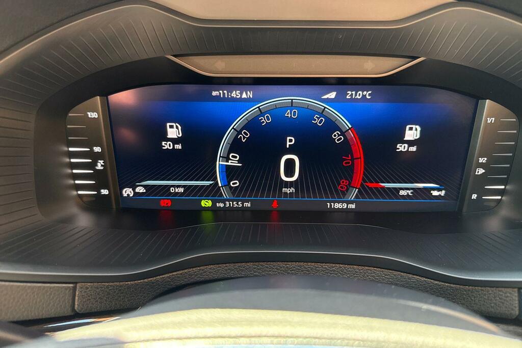 Skoda Karoq 1.5 Tsi Sportline Dsg White #11