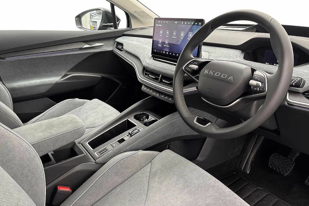 Skoda ENYAQ 210Kw 85 Edition 82Kwh Black #6