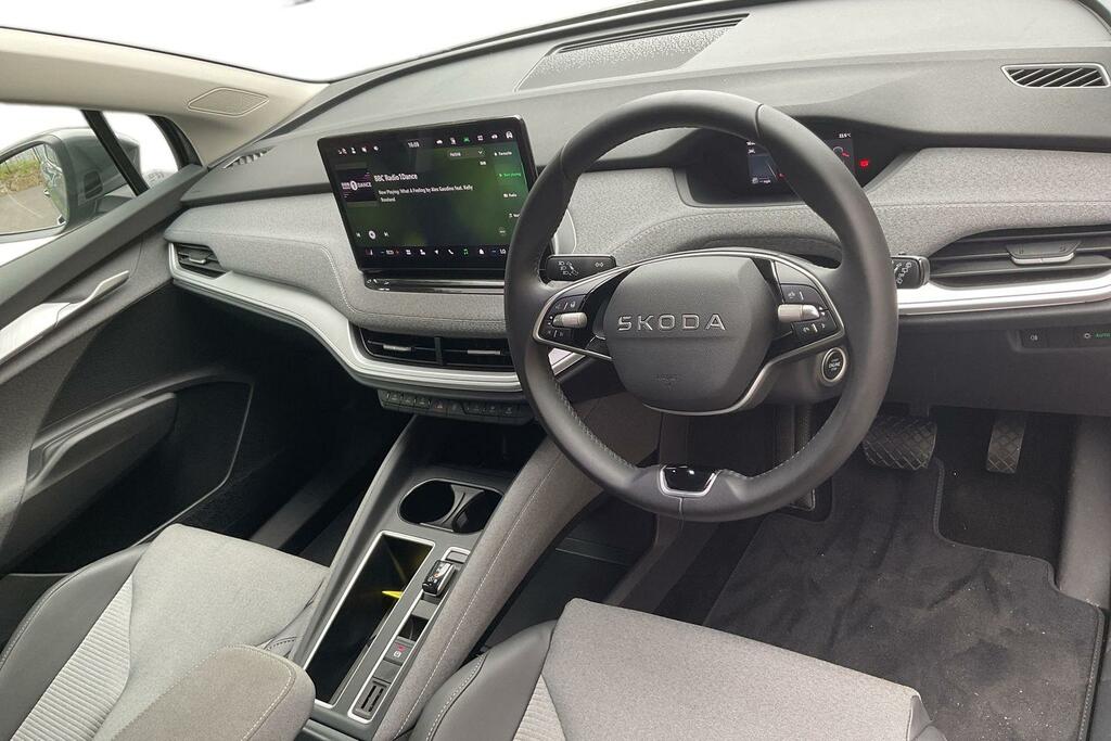 Skoda ENYAQ 63Kwh 60 Se L Suv 204 Ps Grey #6