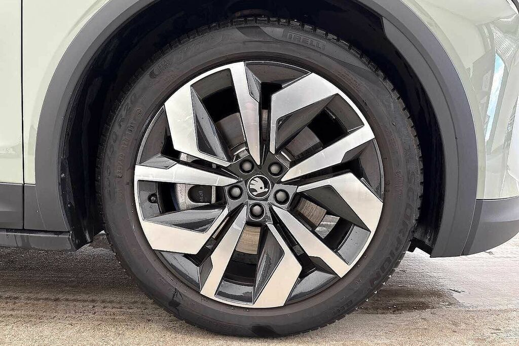 Skoda Elroq 82Kwh 85 Sportline Suv 286 Ps Green #5