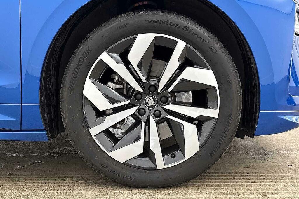 Skoda ENYAQ 210Kw 85 Sportline 82Kwh Blue #5