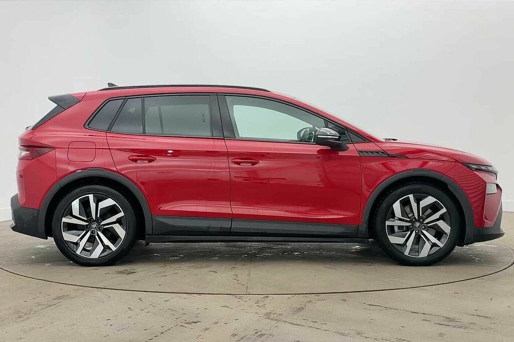 Skoda Elroq 210Kw 85 Sportline 82Kwh Red #4