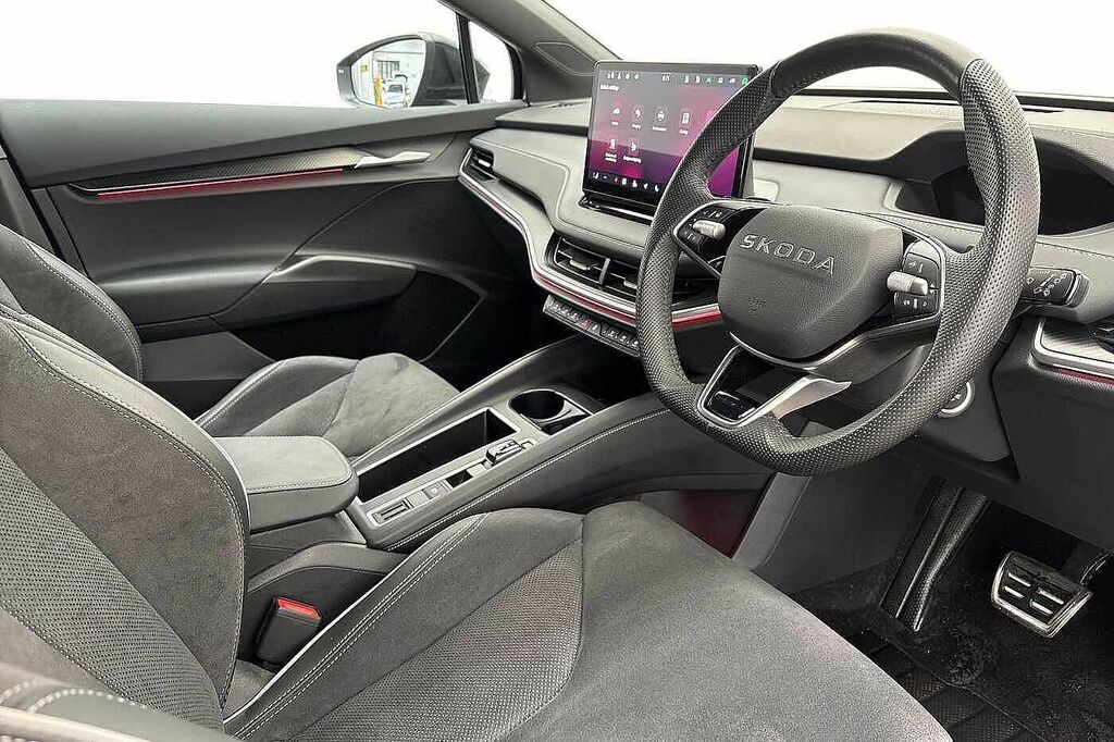 Skoda Elroq 210Kw 85 Sportline 82Kwh Black #6