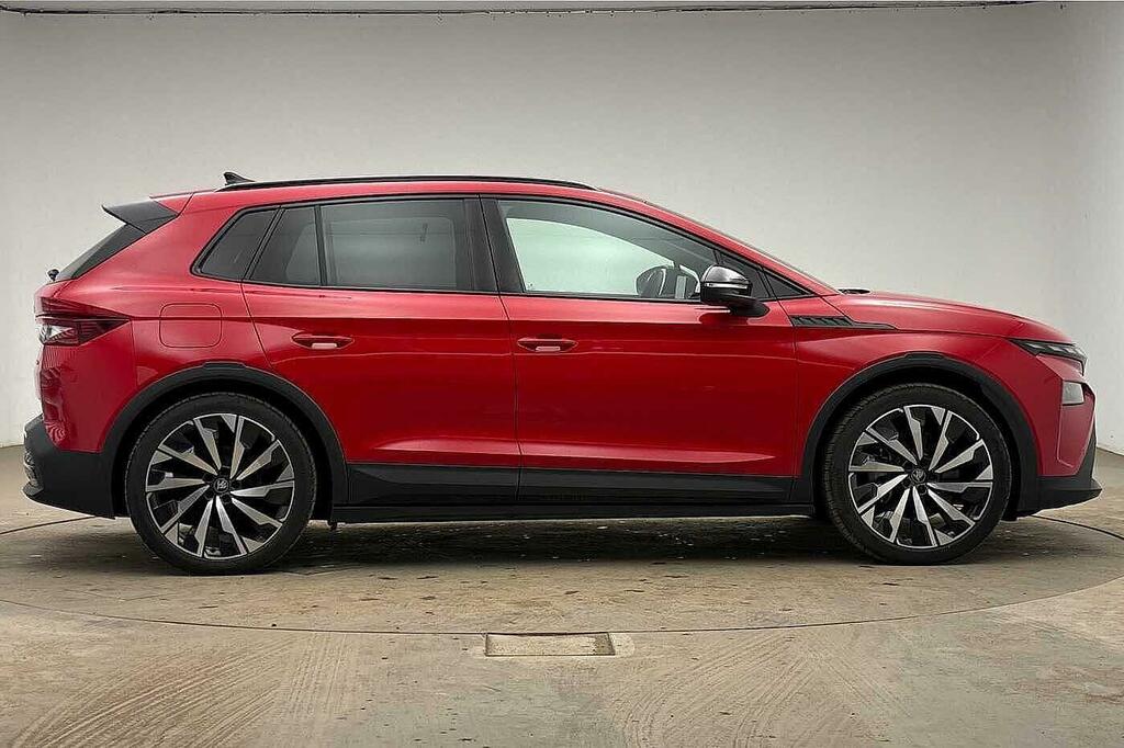 Skoda Elroq 210Kw 85 Sportline 82Kwh Red #4