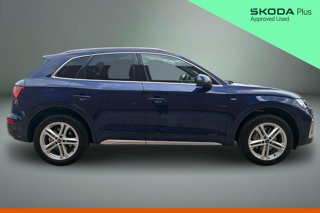 Audi Q5 2.0 Tdi 40 S Line Suv S Tronic Quattro Blue #4