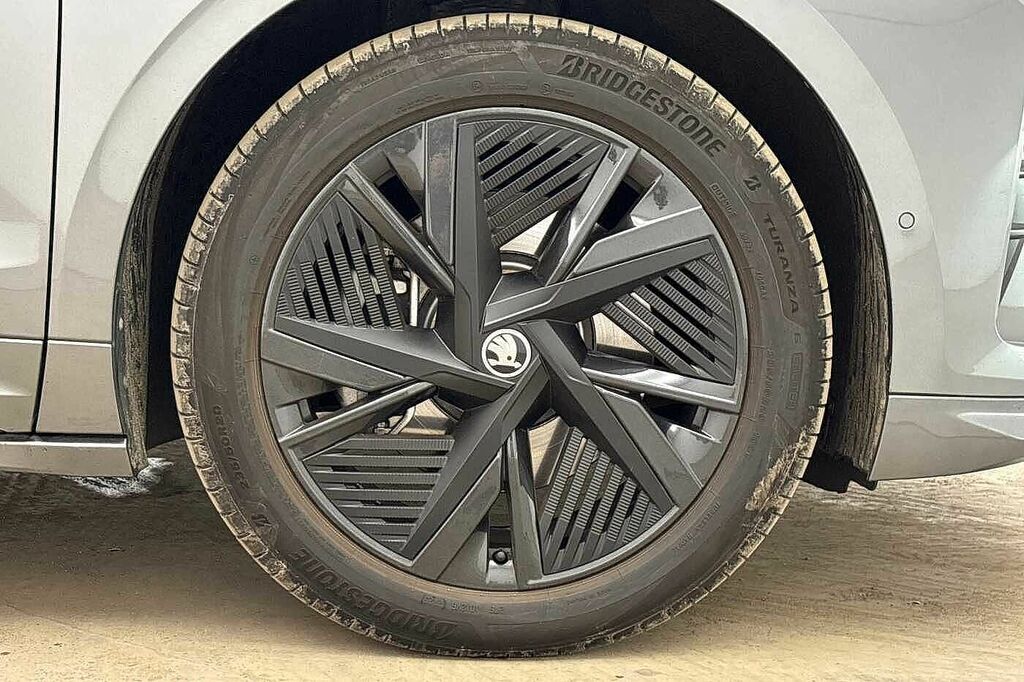 Skoda ENYAQ 250Kw Vrs 84Kwh 4X4 Grey #5