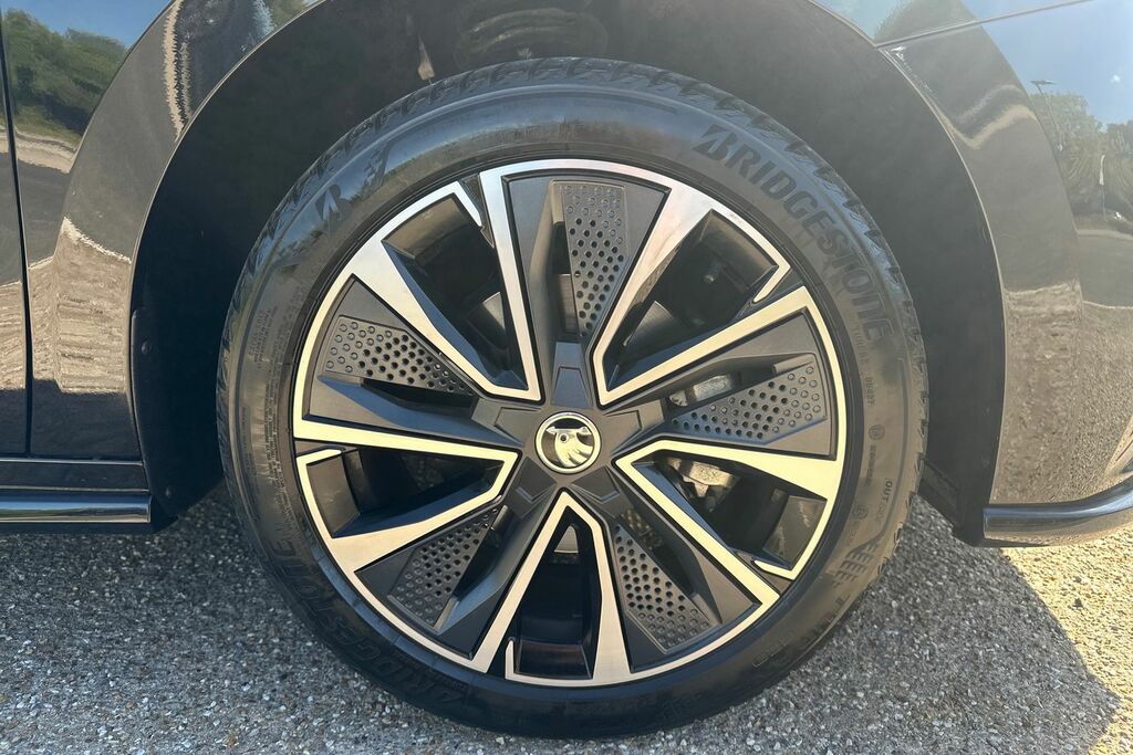 Skoda Fabia 1.0 Tsi 110 Monte Carlo HK72RFE Black #5