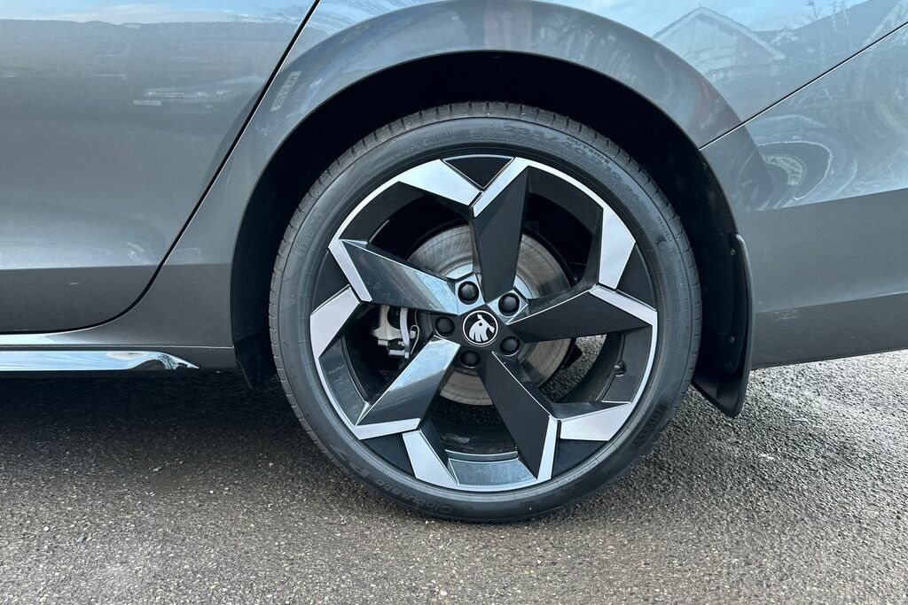 Skoda Superb 1.5 Tsi Iv Se L Dsg Black #22