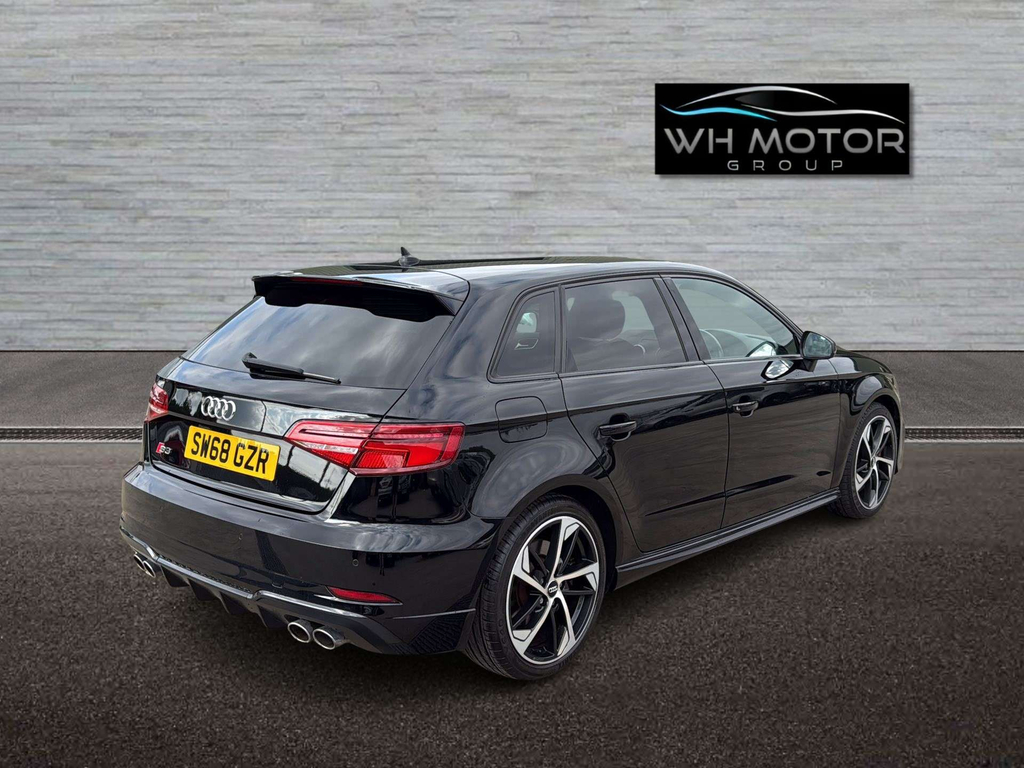 Audi S3 Sportback Tfsi Black Edition Quattro 4Wd SW68GZR Black #5