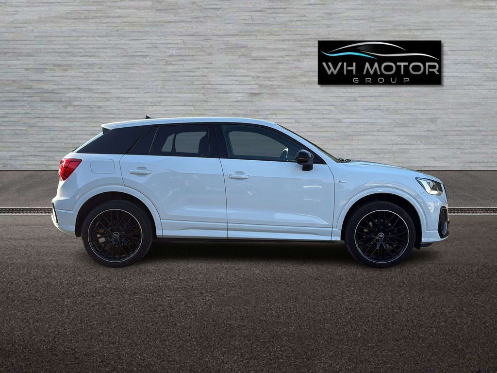 Audi Q2 Black Edition 35 Tfsi  #4