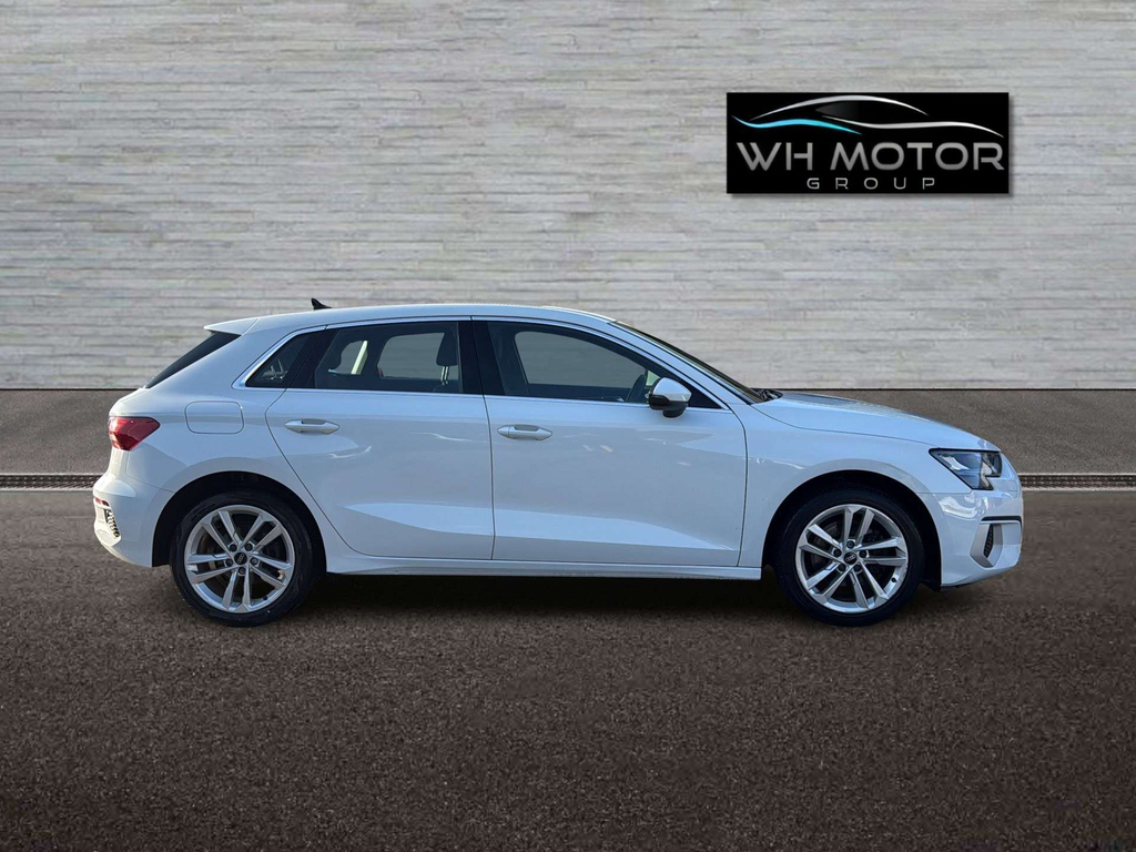 Audi A3 Sportback 40 Tfsi E Sport KE21ZZV #4