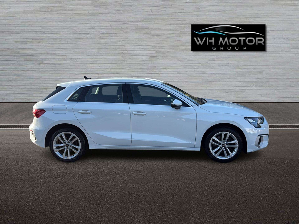 Audi A3 Sportback 40 Tfsi E Sport KE21ZZV #3