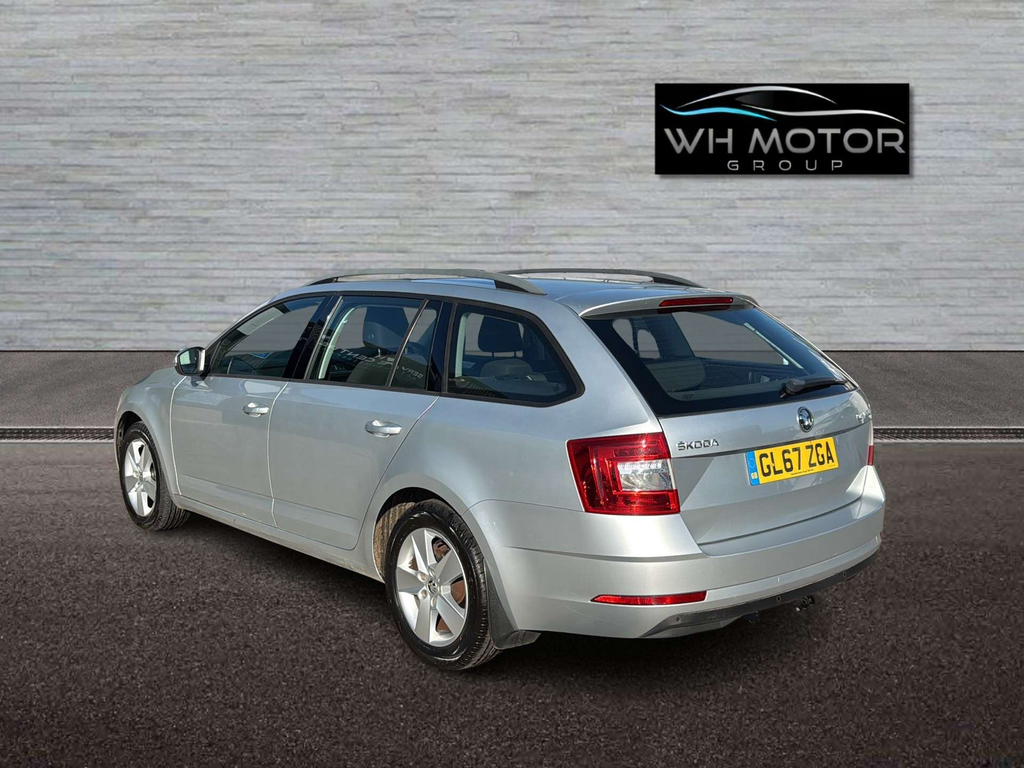Skoda Octavia Se 1.4 Tsi Hatch U2761 Blue #9