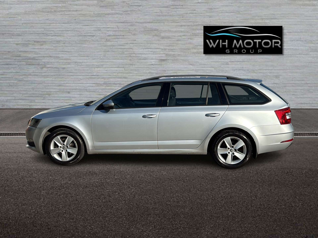 Skoda Octavia Se 1.4 Tsi Hatch U2761 Blue #11