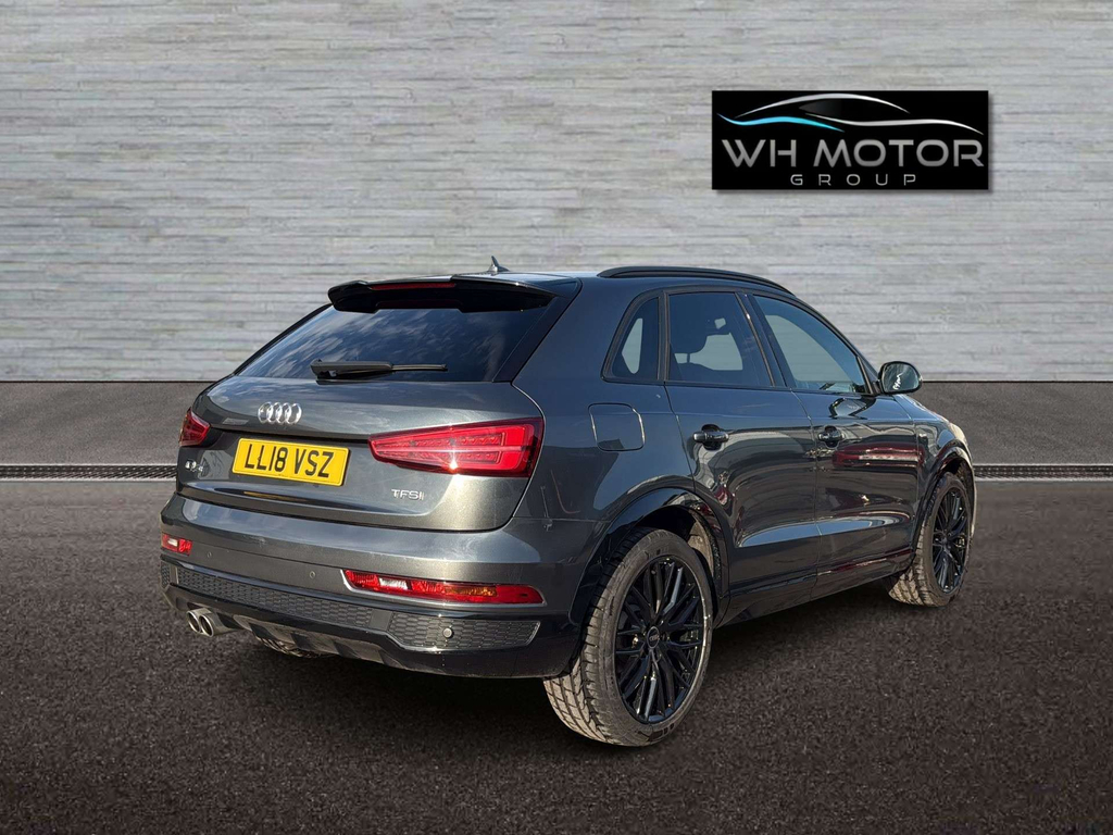 Audi Q3 Black Edition Tfsi #6