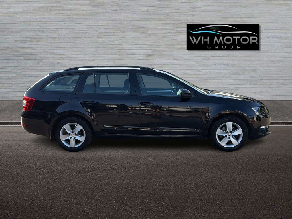 Skoda Octavia Se Tsi Black #3