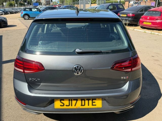 Volkswagen Golf Tsi Bluemotion Tech Se SJ17DTE Grey #3