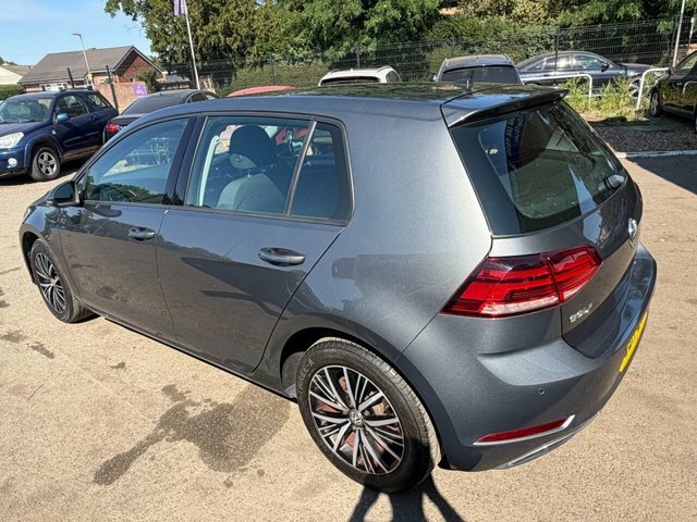 Volkswagen Golf Tsi Bluemotion Tech Se SJ17DTE Grey