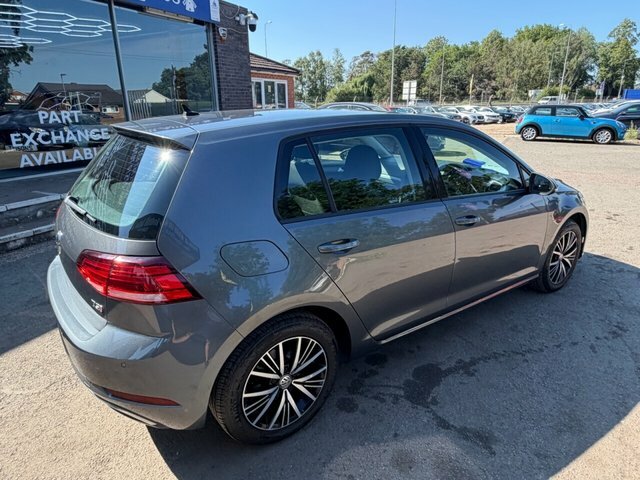 Volkswagen Golf Tsi Bluemotion Tech Se SJ17DTE Grey #2