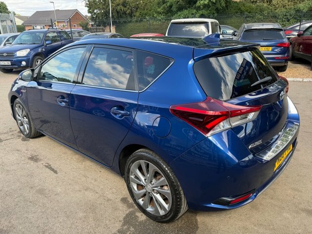 Toyota Auris Vvt-h Excel Hatchback PN68FMD Blue #4