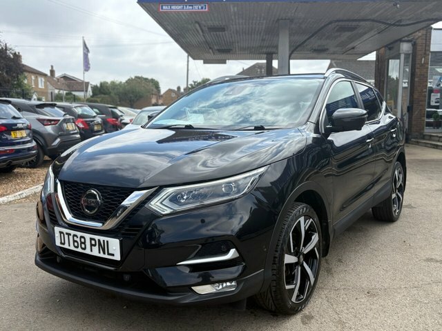 Nissan Qashqai Dig-t Tekna Suv DT68PNL Black #4