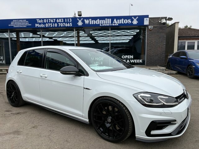 Volkswagen Golf Tsi R Hatchback VO18XYK White