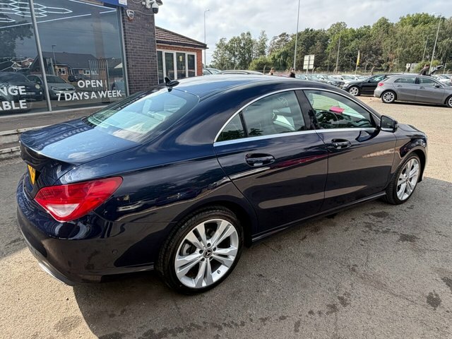 Mercedes-Benz CLA Class Cla180 Sport Coupe Blue #4