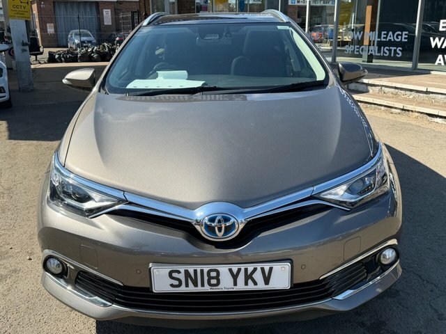 Toyota Auris Vvt-h Excel Touring Sports SN18YKV Brown #6