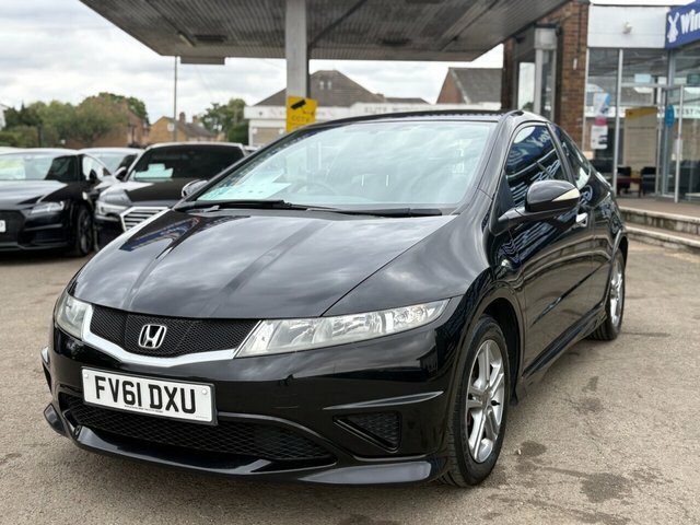 Honda Civic I-vtec Type S Hatchback Black #3