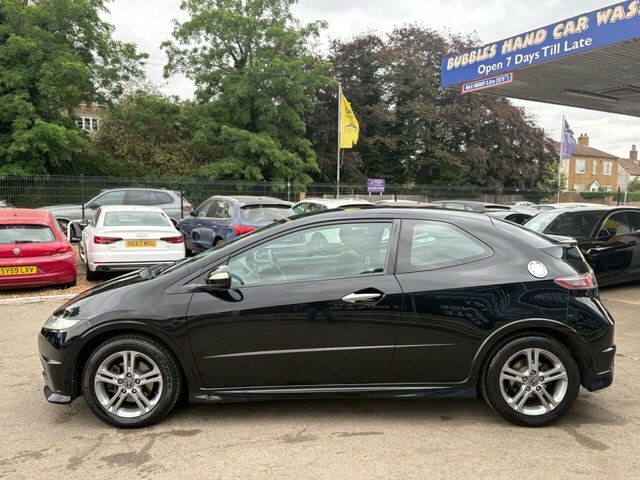 Honda Civic I-vtec Type S Hatchback Black #4